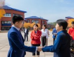 乌鲁木齐晚报记者进商圈校园招聘，进社区开展技能培训促就业