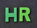 刘冰老师：24 年人力资源管理经验，19 年培训授课经验，擅长人力资源与通用管理课程